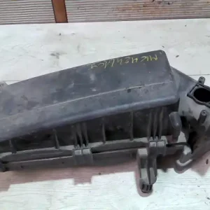 Vedd meg online FORD MONDEO 01-07 Légszűrőház bontott alkatrész