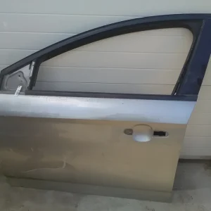 Szuper akció FORD Mondeo 07.04.01-14.12.31 Bal első ajtó. bontott alkatrész
