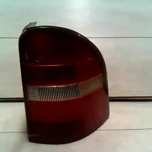 Árengedmény FORD MONDEO 93-96 Jobb hátsó lámpa bontott alkatrész