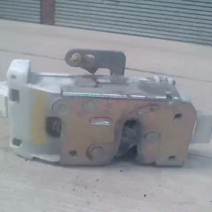 Végkiárusítás FORD MONDEO 96-00 Bal hátsó ajtó zárszerkezet központi záras 5 ajtós bontott alkatrész