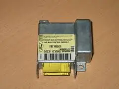 Vedd meg most FORD MONDEO 96-00 Légzsák indító elektronika bontott alkatrész