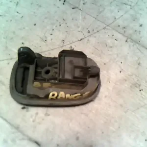 Bestseller FORD RANGER Bal első belső kilincs bontott alkatrész