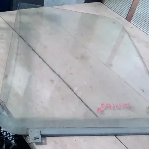 Alacsony ár FORD TRANSIT 99-06 Bal első ajtóüveg bontott alkatrész