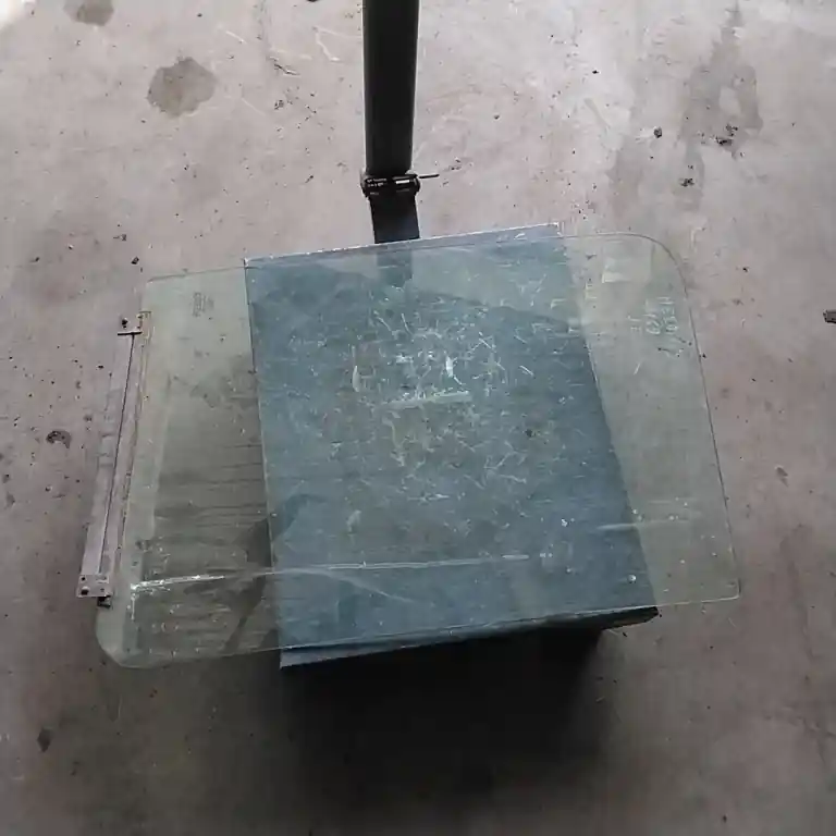 Vedd meg most FORD TRANSIT 99-06 Jobb első ajtóüveg dobozos kivitel bontott alkatrész