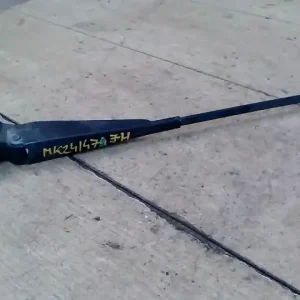 Akciós ár FORD TRANSIT 99-06 Jobb hátsó ablaktörlő kar kis áruszállító bontott alkatrész