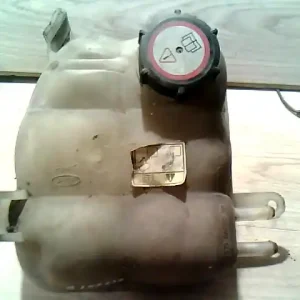 Bestseller FORD TRANSIT 99-06 Kiegyenlítő tartály 2.0 tdbontott alkatrész