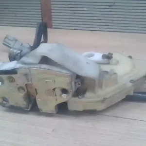 HONDA ACCORD 96-99 Jobb hátsó ajtó zárszerkezet központi záras 4 ajtós bontott alkatrész Rendeld meg most