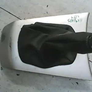 Outlet HONDA CITY 02.12-08.12 Váltószoknya bontott alkatrész