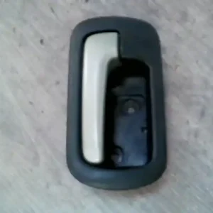 Kiárusítás HONDA Civic 2001.02.01-2003.12.31 Bal hátsó belső kilincs 4 ajtós bontott alkatrész