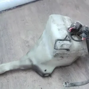 HONDA Civic 2001.02.01-2003.12.31 Ablakmosó tartály 1 motoros bontott alkatrész Rendeld meg most