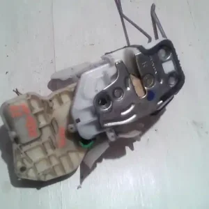 HONDA CIVIC 2004.01-2006.02 Jobb első ajtó zárszerkezet központizáras 5 ajtósbontott alkatrész Szuper akció