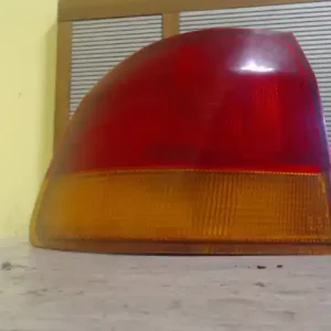 Szuper ajánlat HONDA CIVIC 92-96 Bal hátsó lámpa 4 ajtós bontott alkatrész