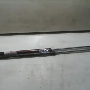 Kedvezményes ár HONDA CIVIC 92-96 Csomagtérajtó kitámasztó teleszkóp pár bontott alkatrész