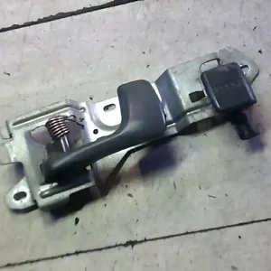 HONDA CIVIC 96-99 Bal első belső kilincs bontott alkatrész Ingyenes szállítás