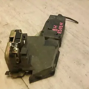 Azonnal elérhető HONDA CIVIC 96-99 Bal hátsó ajtó zárszerkezet központi záras bontott alkatrész