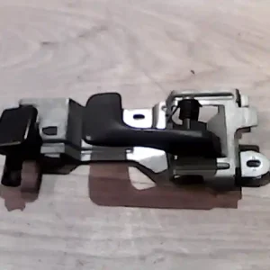 HONDA CIVIC 96-99 Jobb első belső kilincs bontott alkatrész Ajánlat