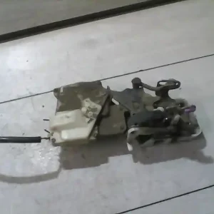 HONDA CIVIC 96-99 Jobb hátsó ajtó zárszerkezet központi záras központizárasbontott alkatrész Nézd meg most