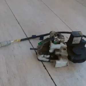 HONDA CIVIC 96-99 Jobb hátsó ajtó zárszerkezet központi záras 4 ajtós bontott alkatrész Szuper ajánlat