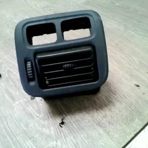 Szuper akció HONDA CIVIC 96-99 Középső szellőző bal bontott alkatrész