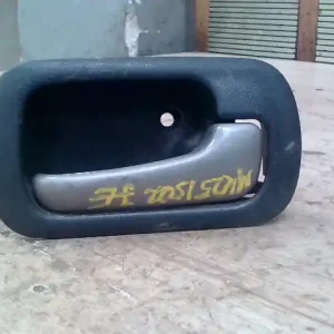 Kiárusítás HONDA HR-V 1999.01-2006.01 Jobb első belső kilincs bontott alkatrész