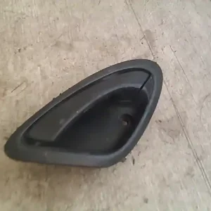 HONDA JAZZ 02.01-08.09 Bal első belső kilincs bontott alkatrész Exkluzív ajánlat