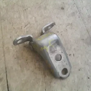 Újdonság HONDA JAZZ 02.01-08.09 Bal első felső ajtózsanér bontott alkatrész