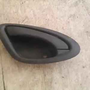 HONDA JAZZ 02.01-08.09 Bal hátsó belső kilincs bontott alkatrész Kedvezmény