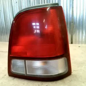 Árcsökkenés HONDA Logo 1996.10.01-2001.09.01 Bal hátsó lámpa 3 ajtós bontott alkatrész