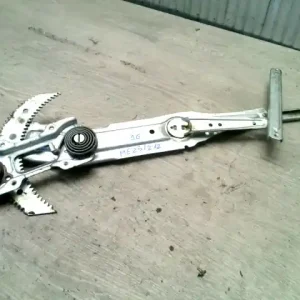 HONDA Logo 1996.10.01-2001.09.01 Jobb első ablakemelő szerkezet mechanikus 3 ajtós bontott alkatrész Legjobb ár