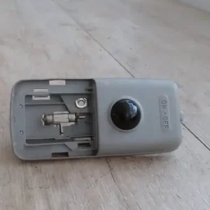 Csak ma HONDA Logo 1996.10.01-2001.09.01 Utastér világítás első bontott alkatrész