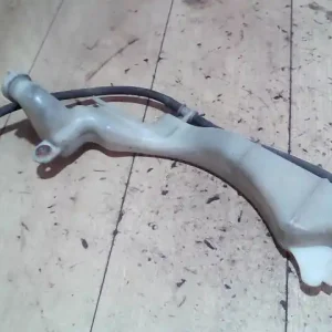 Kihagyhatatlan ajánlat HONDA Stream 2000.10.01-2006.12.31 Kiegyenlítő tartály 1.7i bontott alkatrész