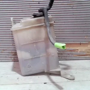 HYUNDAI Accent 00-03 Ablakmosó tartály bontott alkatrész Vedd meg most