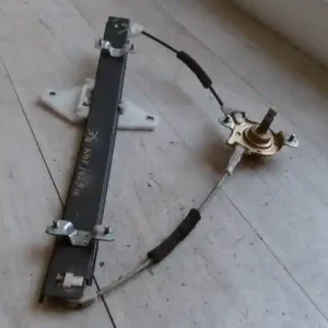 Árcsökkenés HYUNDAI Accent 00-03 Bal első ablakemelő szerkezet mechanikus 4 ajtós bontott alkatrész