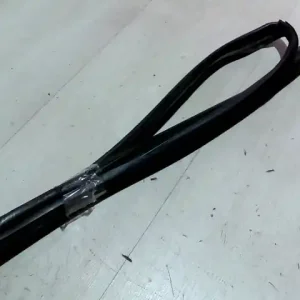 Ajánlat HYUNDAI Accent 00-03 Bal hátsó ajtó kéder gumi bontott alkatrész