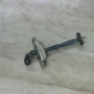 HYUNDAI ACCENT 00-03 Bal hátsó ajtóhatároló bontott alkatrész Rendeld meg most