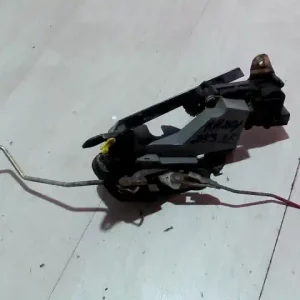 Szezonális akció HYUNDAI Accent 00-03 Jobb első ajtó zárszerkezet mechanikus bontott alkatrész