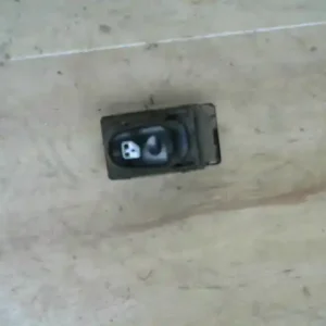 HYUNDAI ACCENT 00-03 Jobb hátsó ablakemelő kapcsoló bontott alkatrész Olcsó