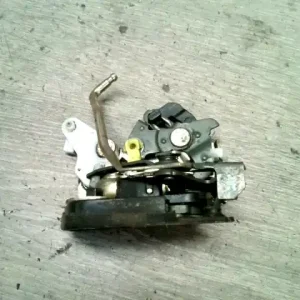 HYUNDAI Accent 00-03 Jobb hátsó ajtó zárszerkezet központi záras bontott alkatrész Szuper ajánlat