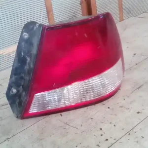 Olcsó HYUNDAI Accent 00-03 Jobb hátsó lámpa 5 ajtósbontott alkatrész