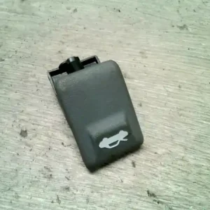 Akciós ár HYUNDAI Accent 00-03 Motorháztető nyitó kar bontott alkatrész