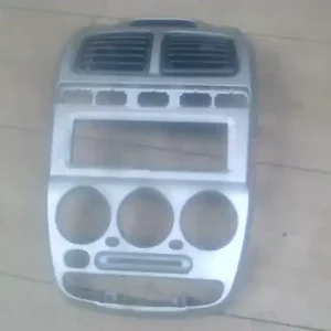 Azonnal elérhető HYUNDAI Accent 00-03 Középkonzol keret bontott alkatrész