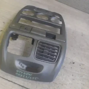 HYUNDAI Accent 00-03 Középkonzol keret bontott alkatrész Exkluzív ajánlat