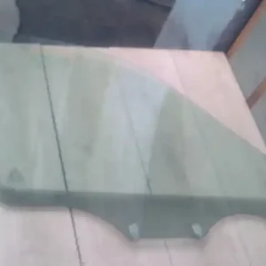 Újdonság HYUNDAI ACCENT 03-06 Bal első ajtóüveg 4 ajtós bontott alkatrész