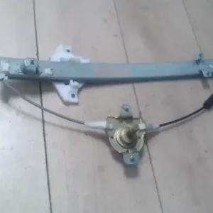 HYUNDAI ACCENT 03-06 Bal hátsó ablakemelő szerkezet mechanikus 4 ajtós bontott alkatrész Rendeld meg most