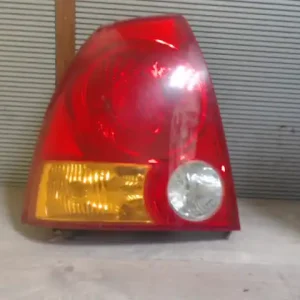 HYUNDAI ACCENT 03-06 Bal hátsó lámpa 4 ajtós bontott alkatrész Exkluzív ajánlat