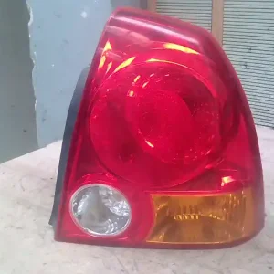 Kedvezményes ár HYUNDAI ACCENT 03-06 Jobb hátsó lámpa 4 ajtós bontott alkatrész