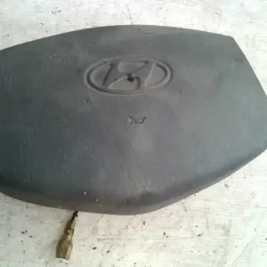 Akciós ár HYUNDAI ACCENT 03-06 Kormányközép burkolat bontott alkatrész