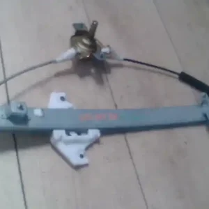 HYUNDAI ACCENT 03-06 Jobb hátsó ablakemelő szerkezet mechanikus 4 ajtós bontott alkatrész Biztonságos fizetés