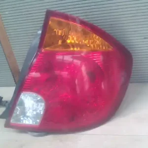 HYUNDAI ACCENT 03-06 Jobb hátsó lámpa 5 ajtós bontott alkatrész Olcsó