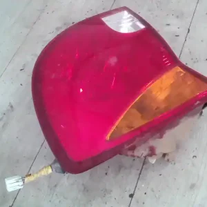 HYUNDAI ACCENT 03-06 Jobb hátsó lámpa bontott alkatrész Utolsó esély